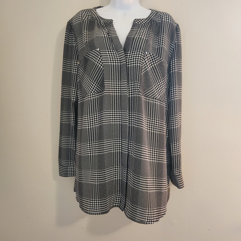 Apt. 9 Black and White Long Sleeve Scoop Neck Shirt Dress